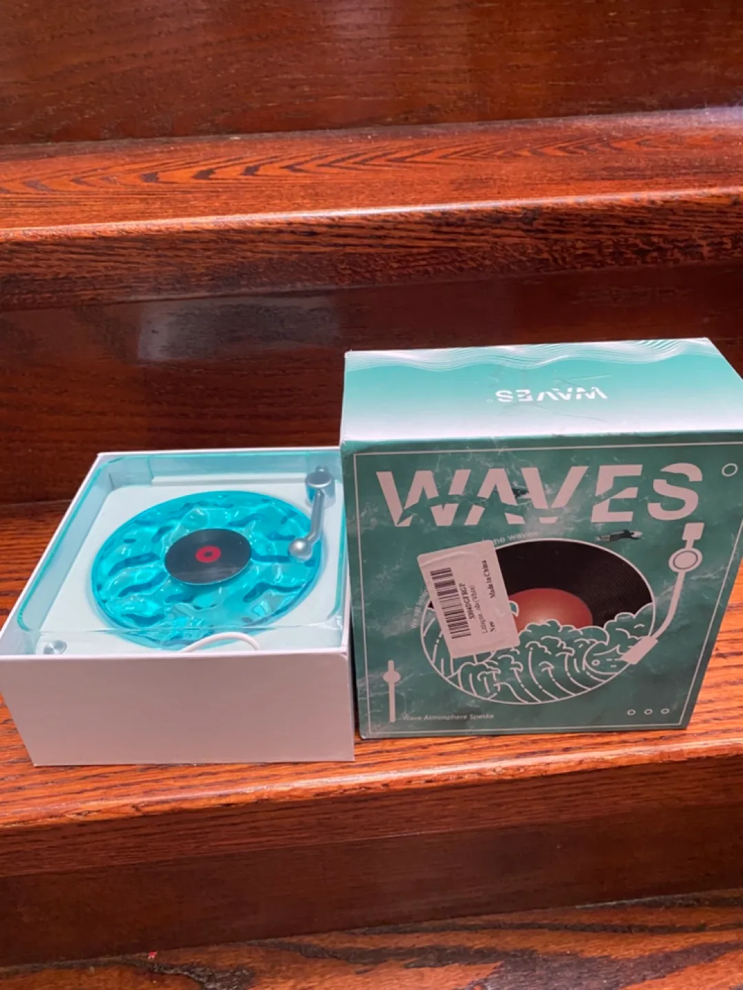 Waves Atmosphere Speaker Bluetooth White Noise Machine image indicator(2)