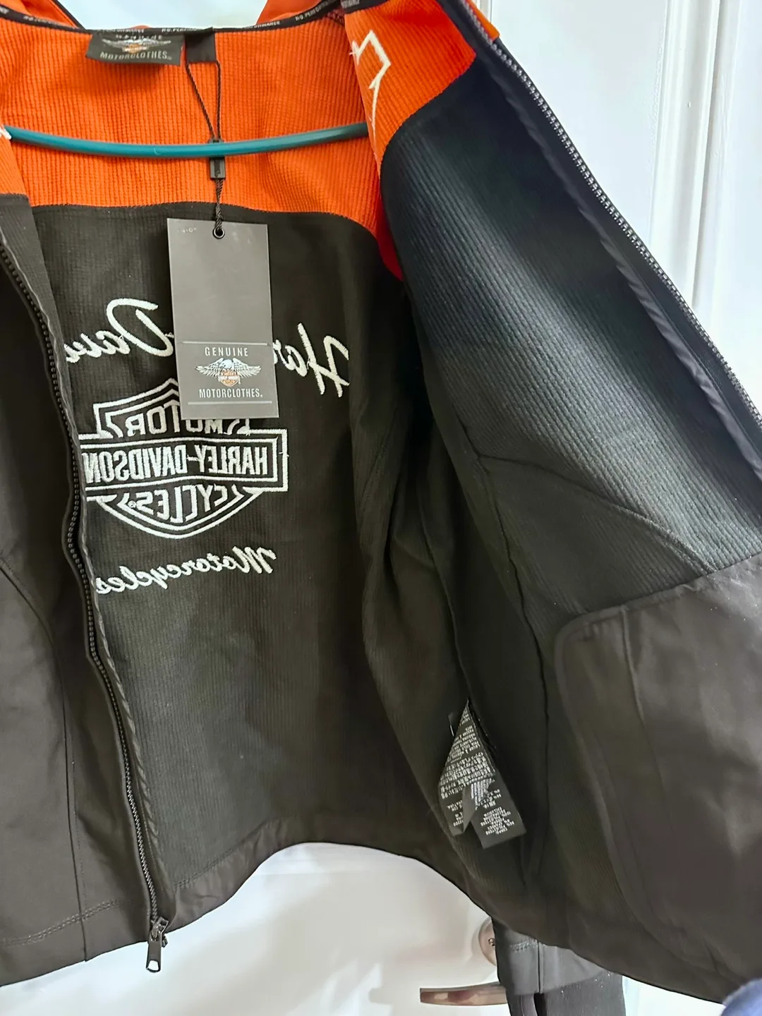 Harley-Davidson Women's Softshell Jacket - Size Large image indicator(4)