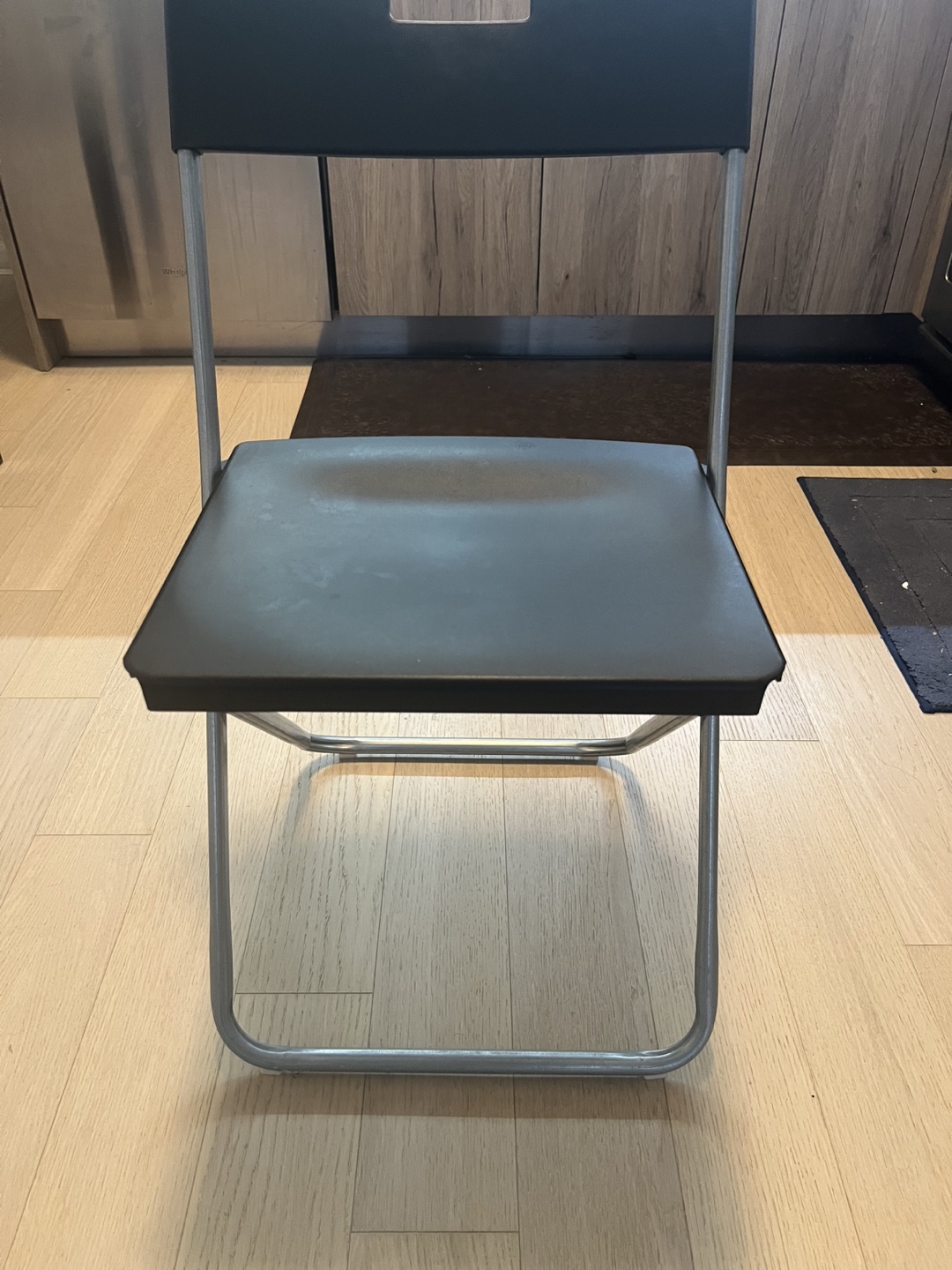 Two Ikea-GUNDE Black Folding Chair with Silver Frame - photo 2