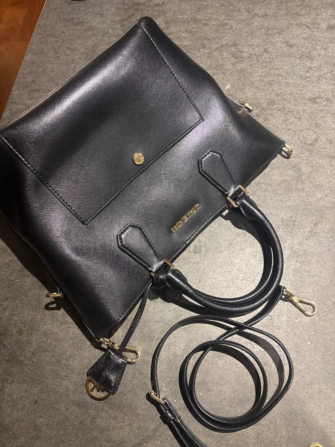 Michael Kors Black Leather Handbag image indicator(2)