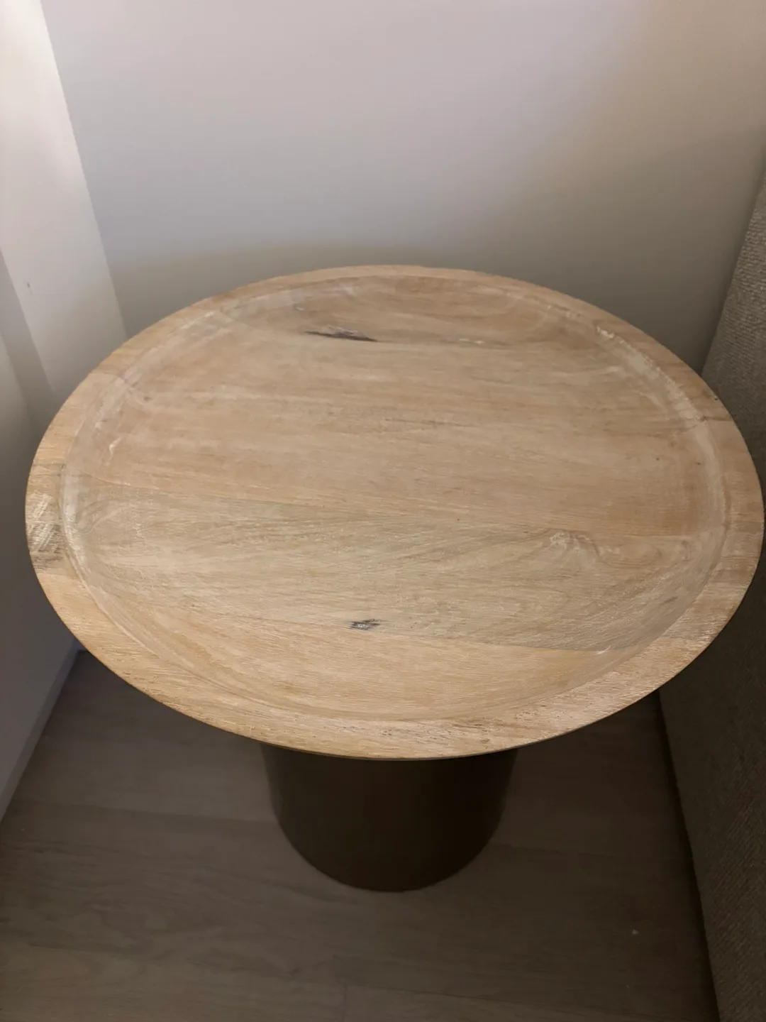 West Elm Miri side table image indicator(3)