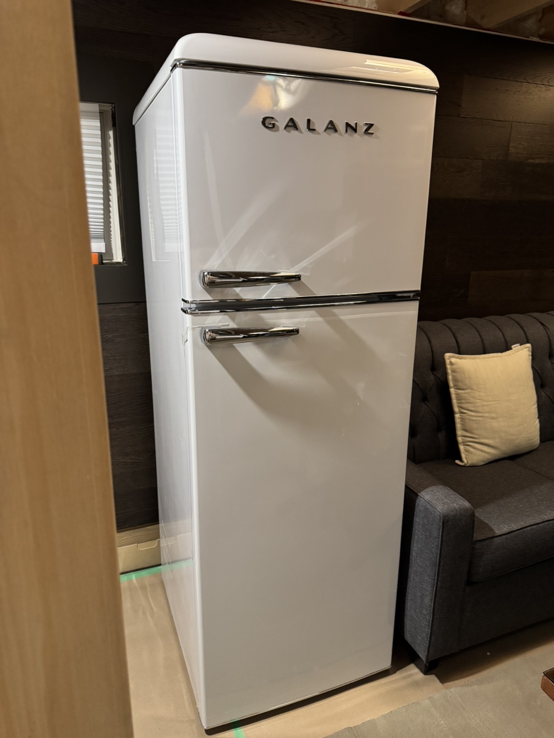24 inch Fridge - NEW - White Retro