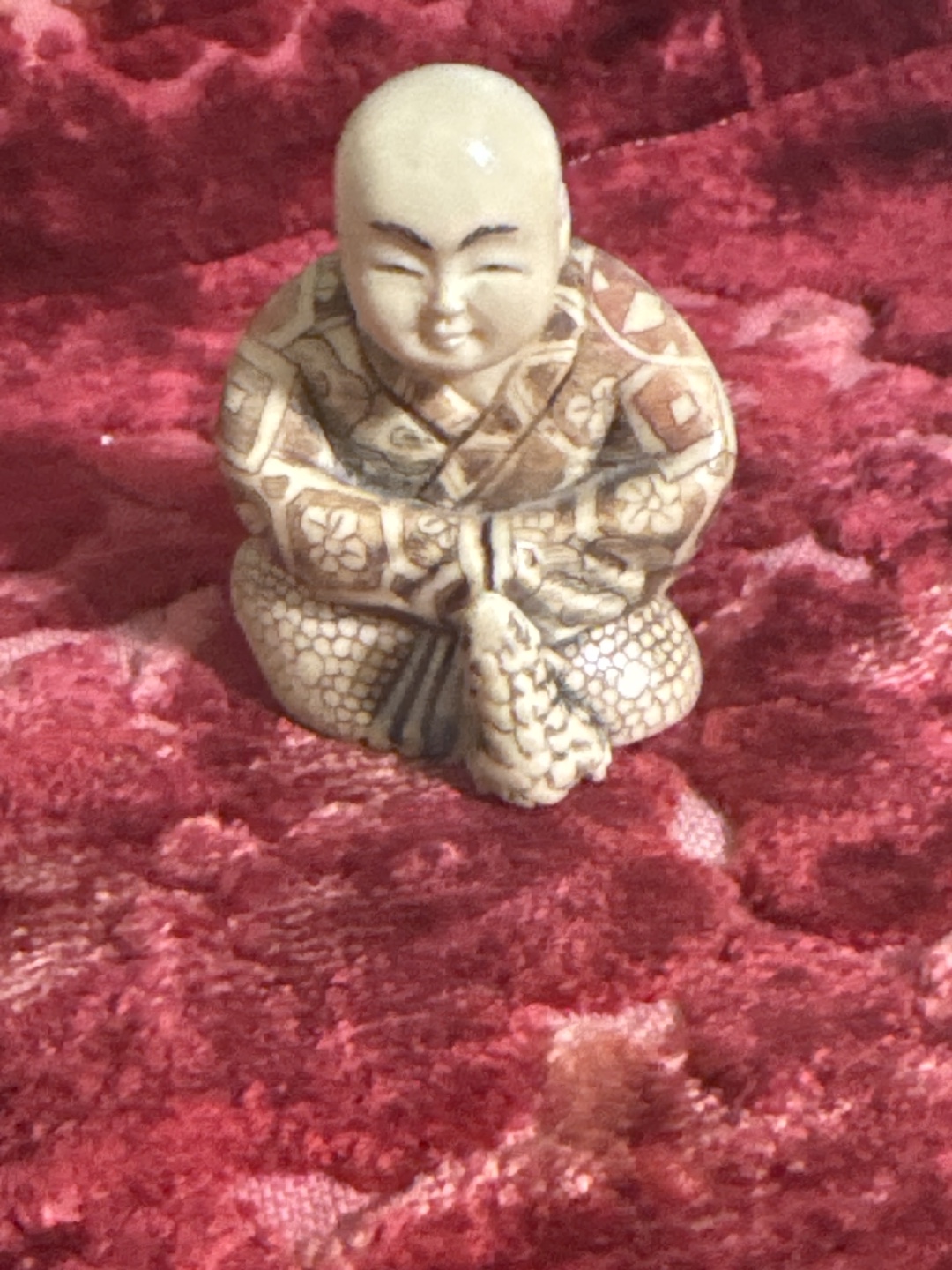 Set of Four Vintage Asian Carved Figurines - photo 4