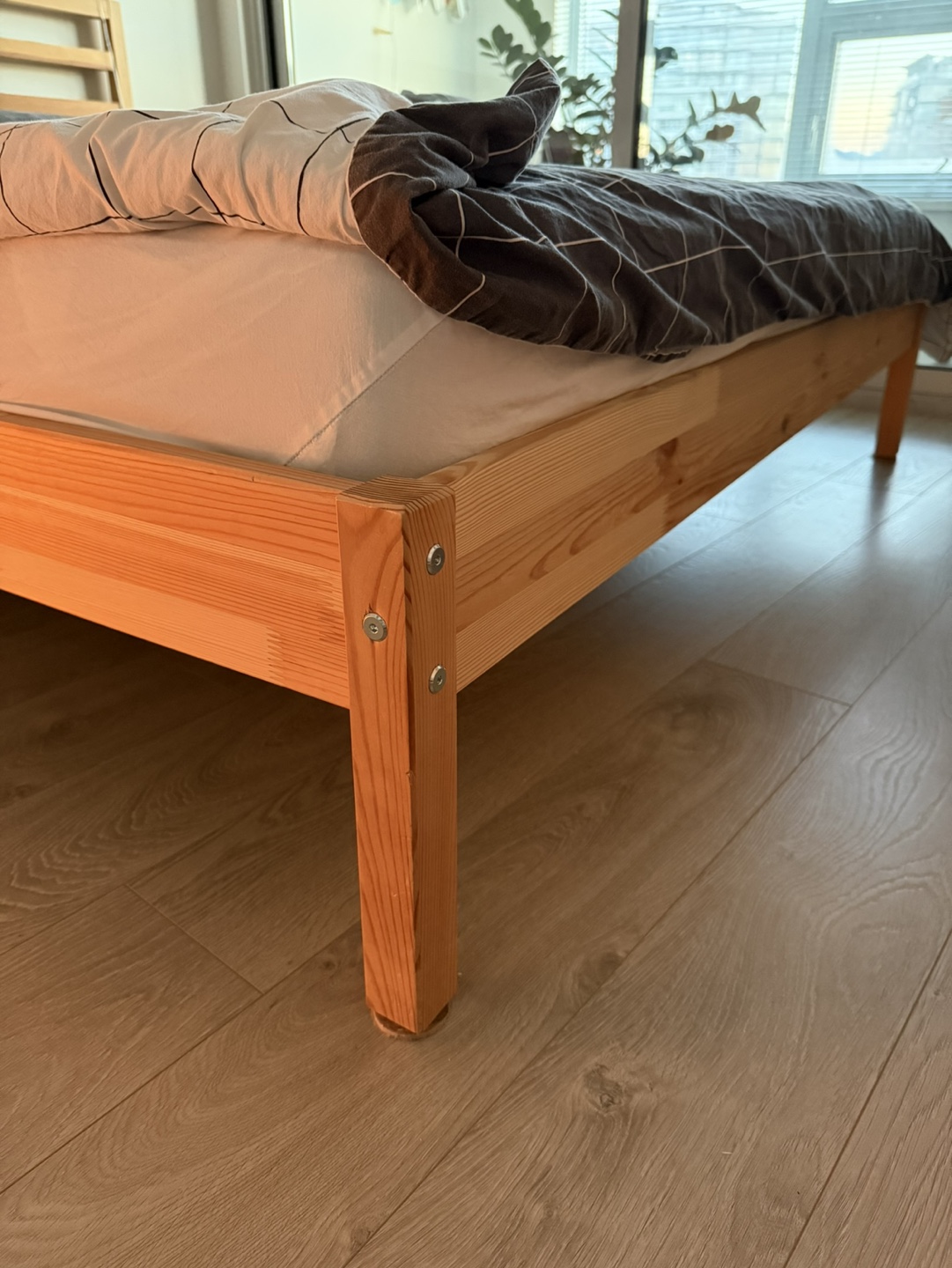 Ikea TARVA queen bed frame (wood/pine) - photo 3