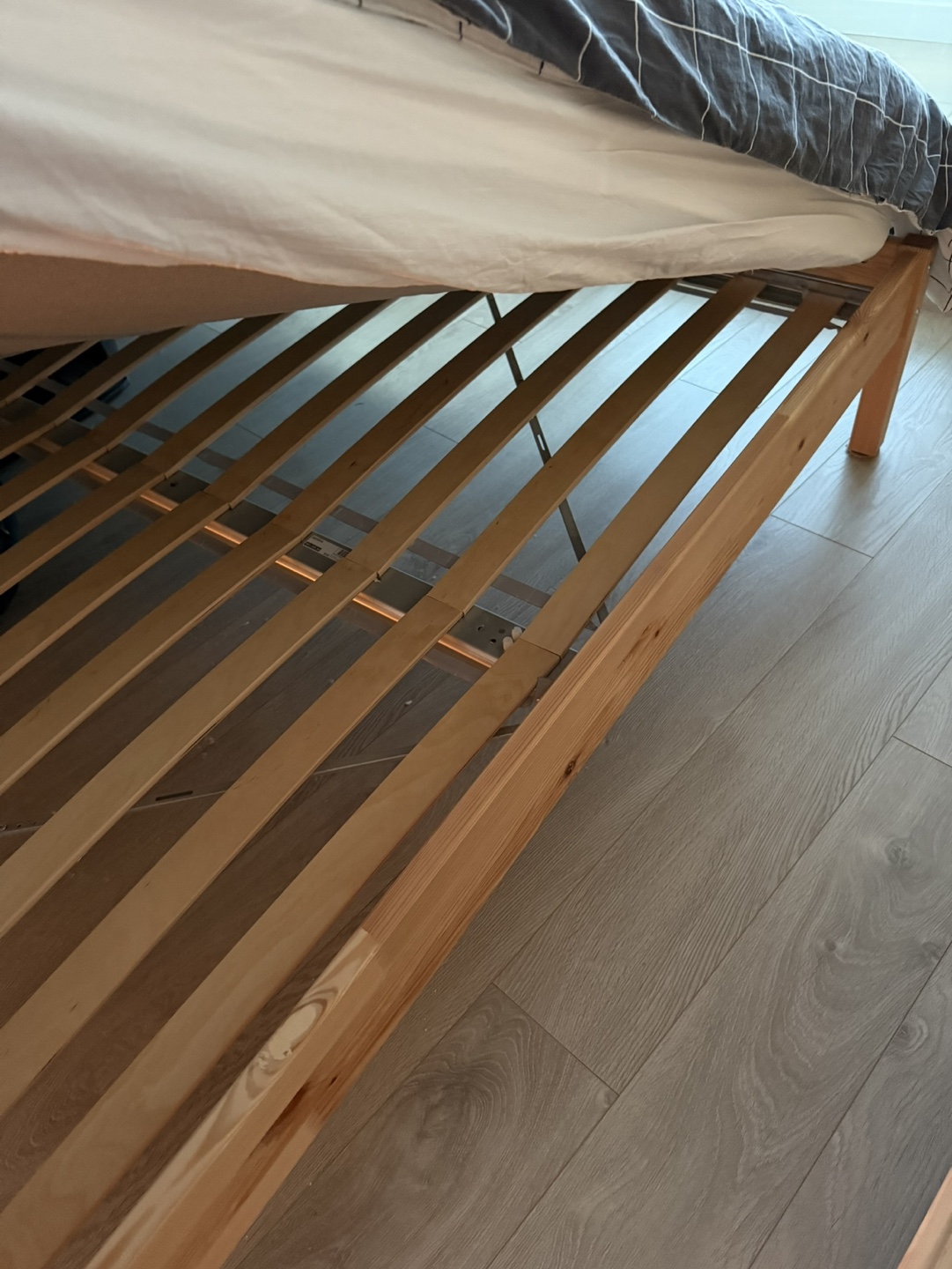 Ikea TARVA queen bed frame (wood/pine) - photo 2