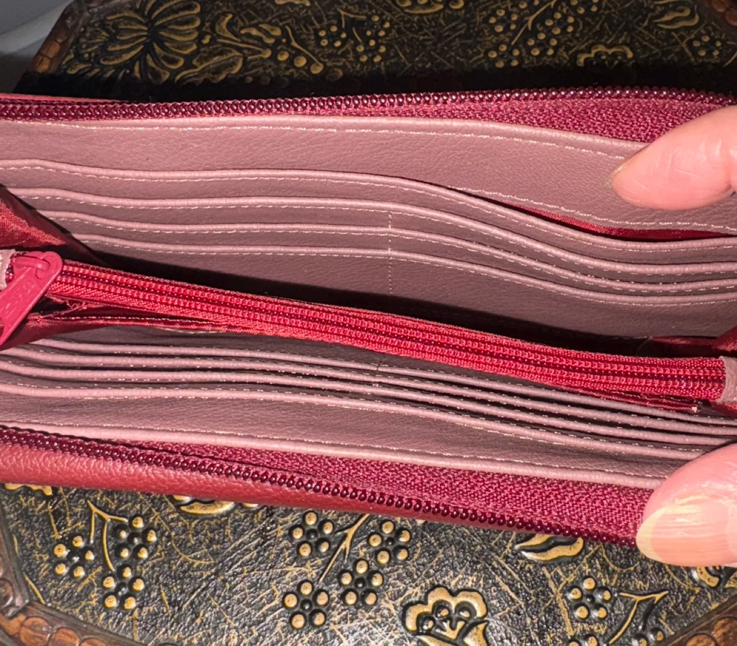 Sophie Martin Paris Leather Wallet image indicator(2)