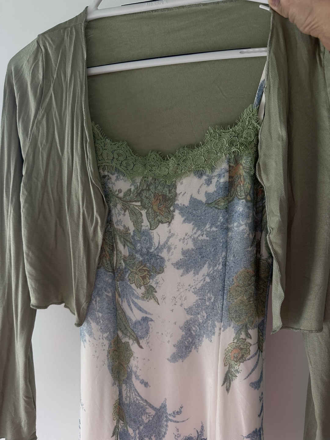 Floral Maxi Dress with Bolero - photo 3
