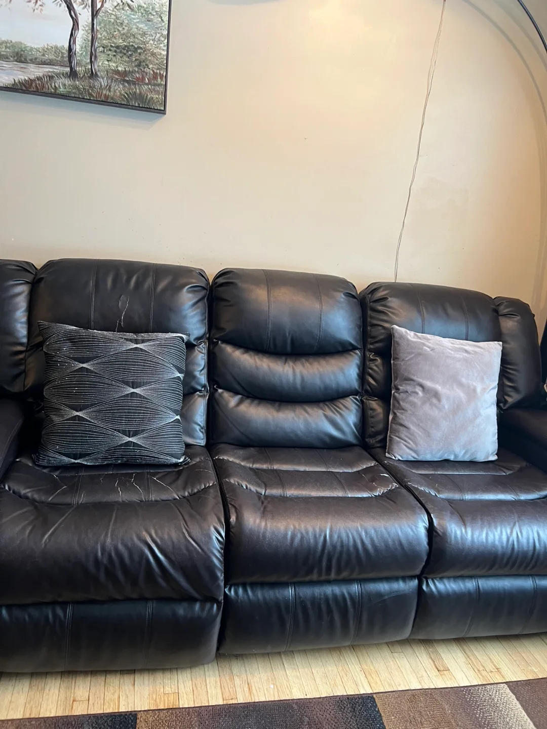Black Leather Reclining Sofa thumbnail