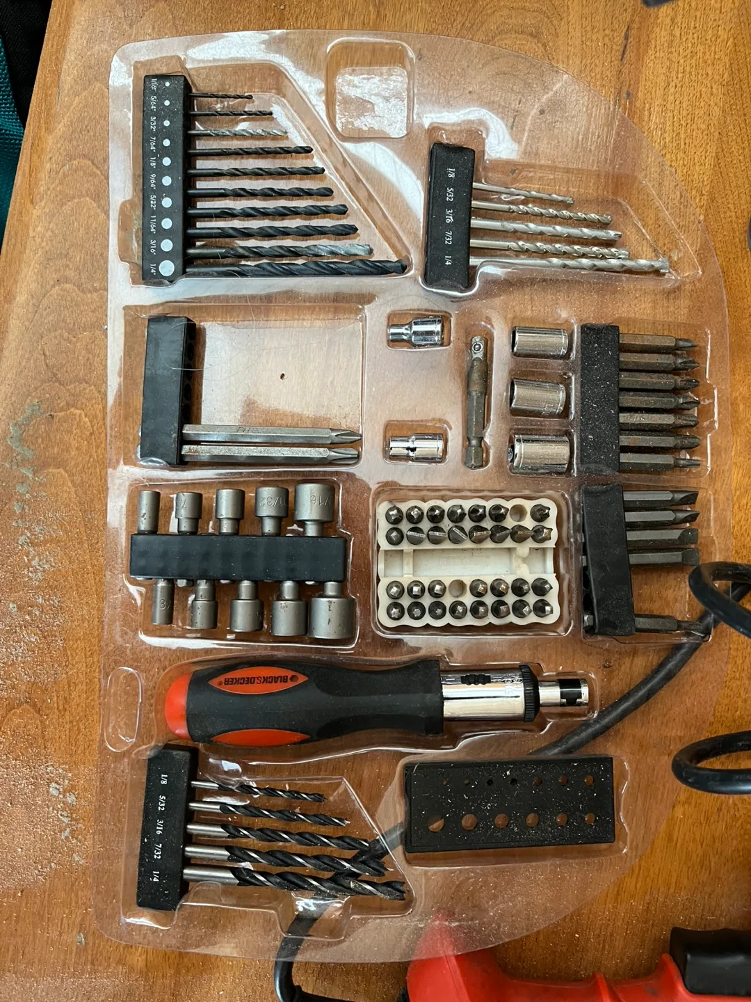 Black & Decker Cordless Drill with Accessories image indicator(2)