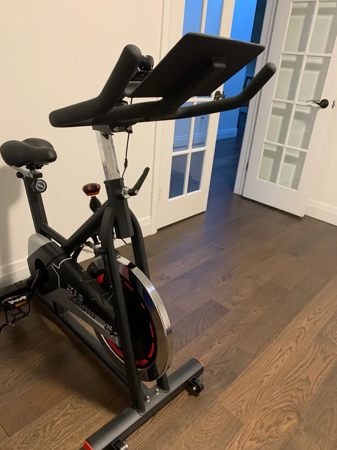 JOROTO X1S Belt Drive Indoor Cycling Bike image indicator(7)