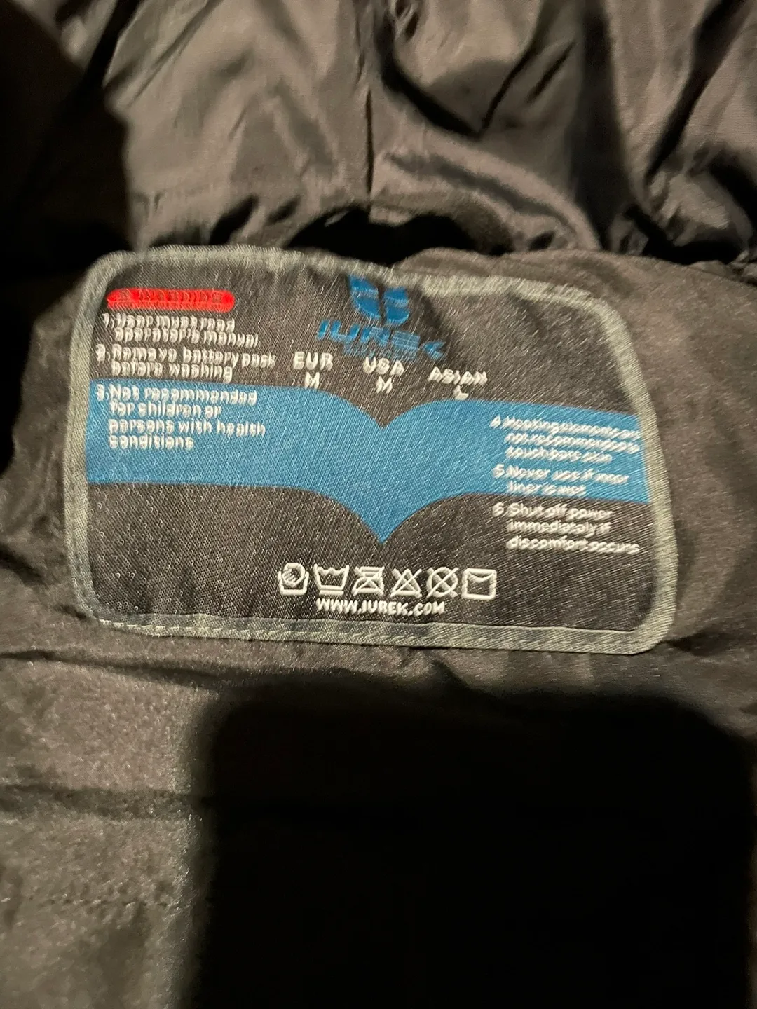 Men's Size Medium UreK Heated Vest image indicator(2)