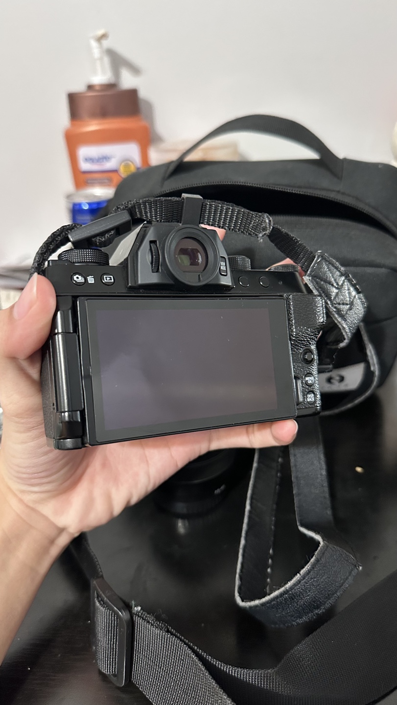 Fujifilm X-T200 Camera with original Lens and Bag - photo 2