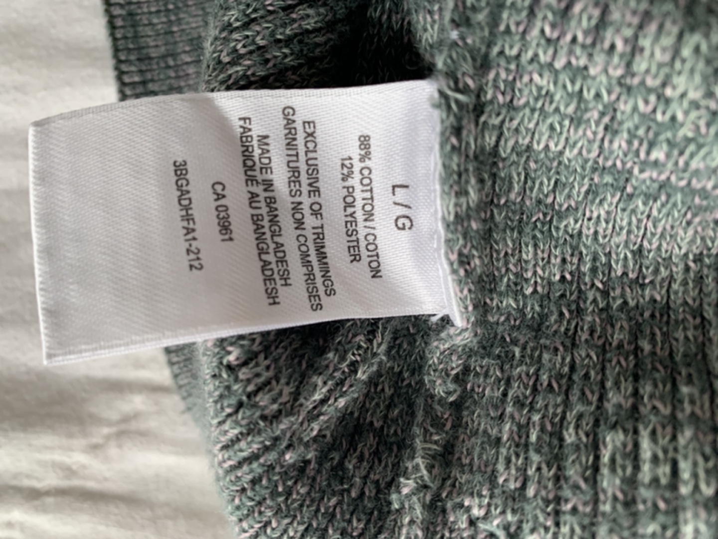 Denver Hayes Grey V-Neck Sweater - Size Large - photo 3