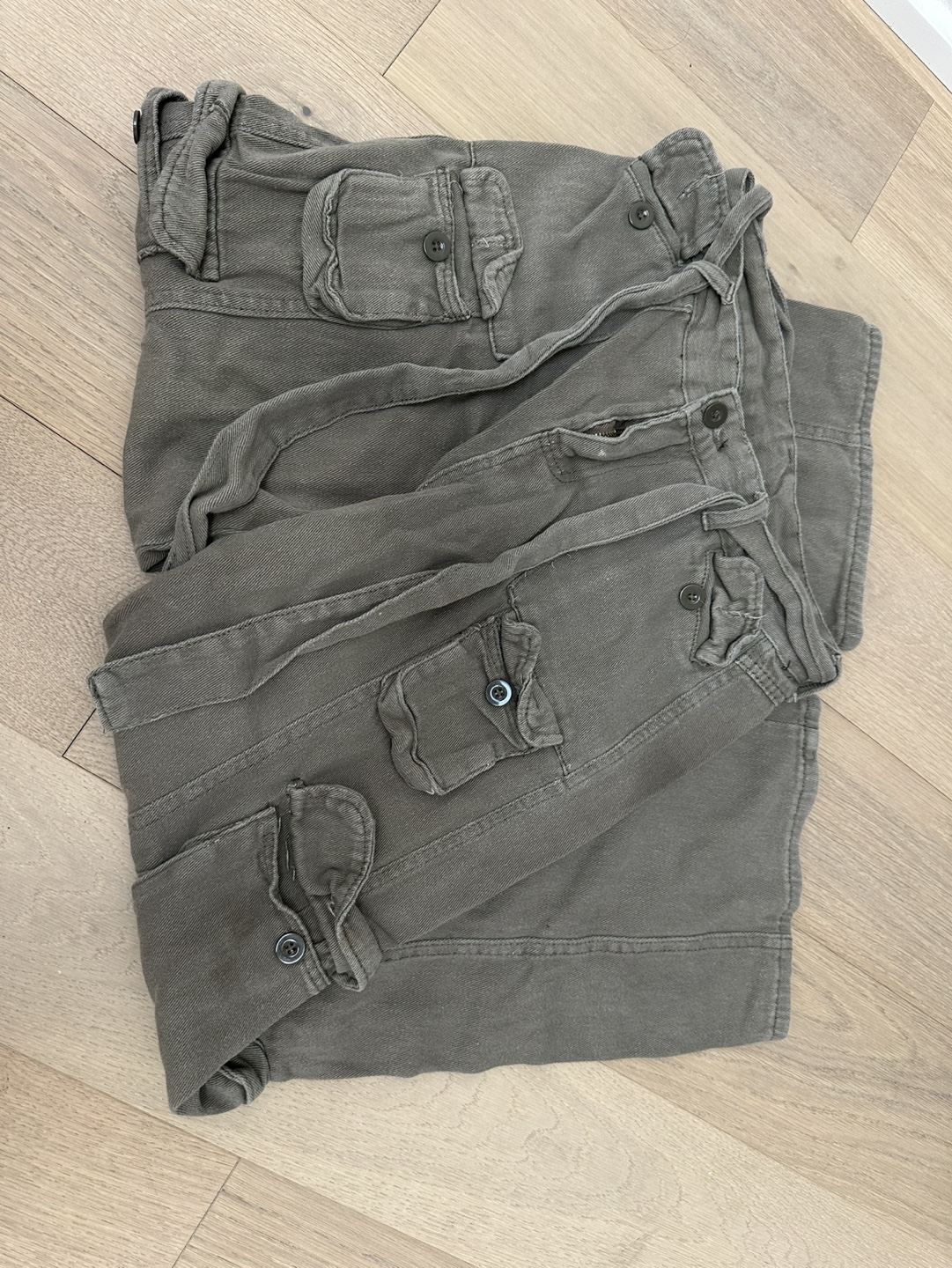 Green Cargo Pants with Belt - photo 4
