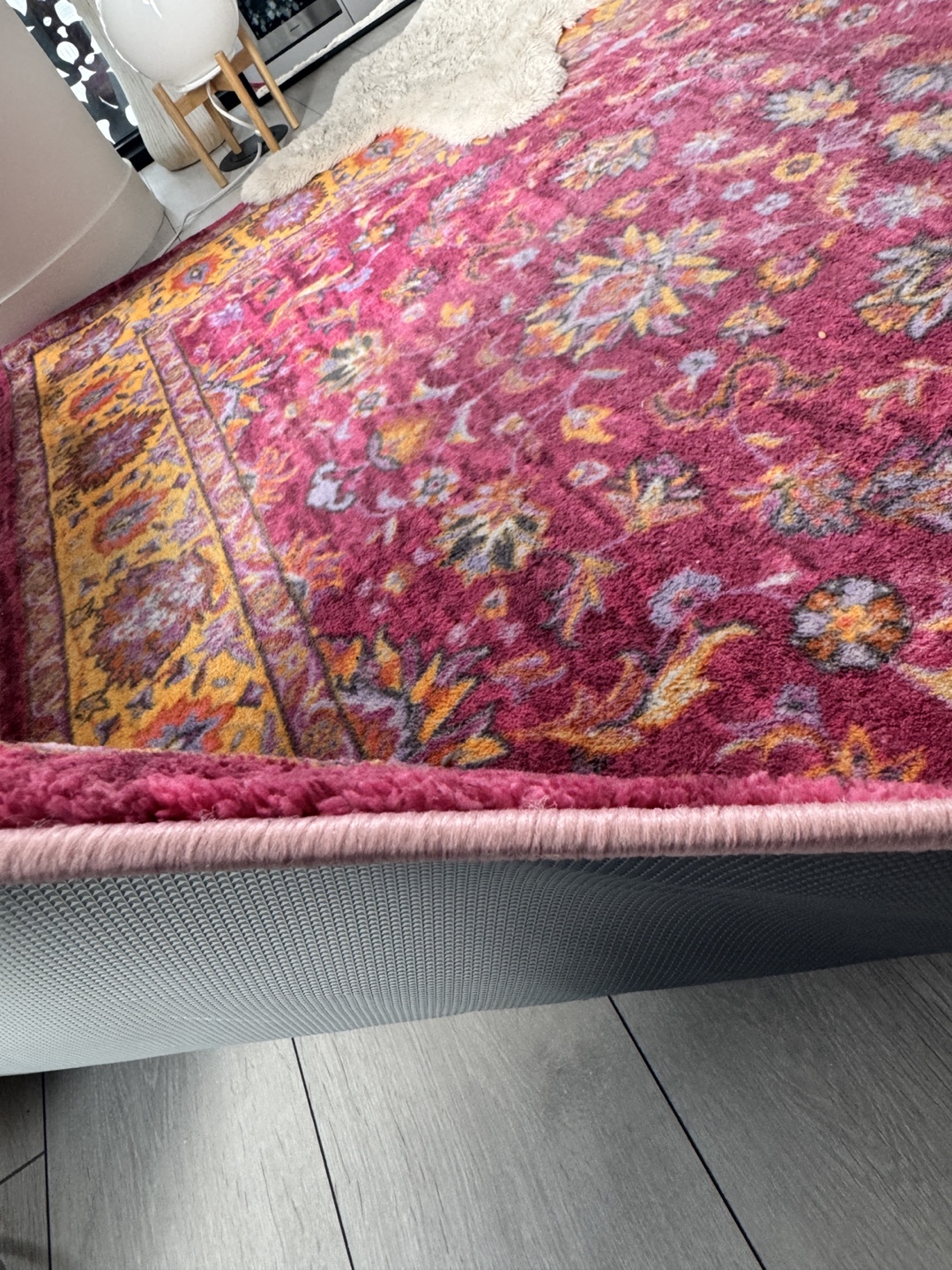 Large Vintage-Style Area Rug 110” x 77 “ - photo 3