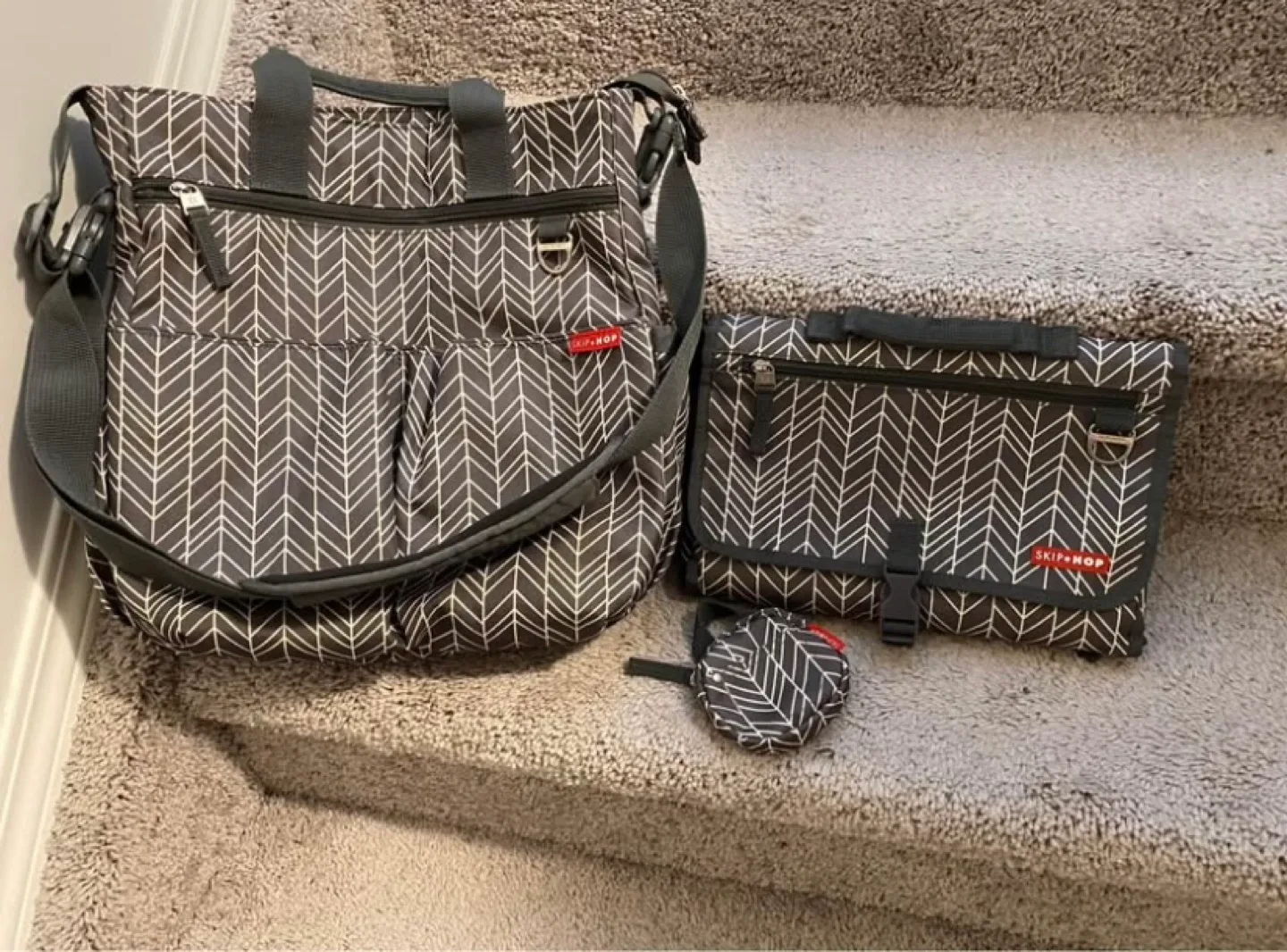Skip Hop Diaper Bag Set - Chevron Grey thumbnail