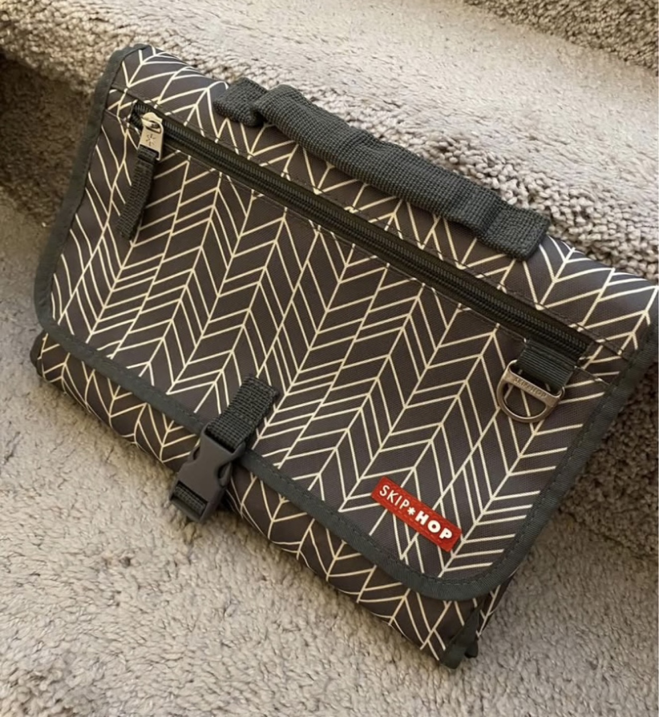 Skip Hop Diaper Bag Set - Chevron Grey - photo 3