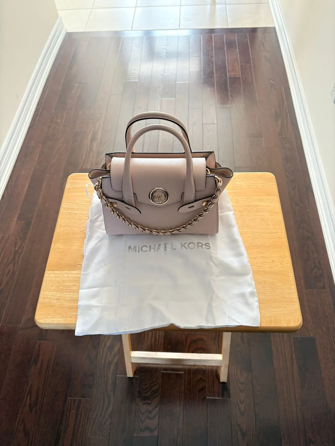 Michael Kors Shoulder Bag thumbnail