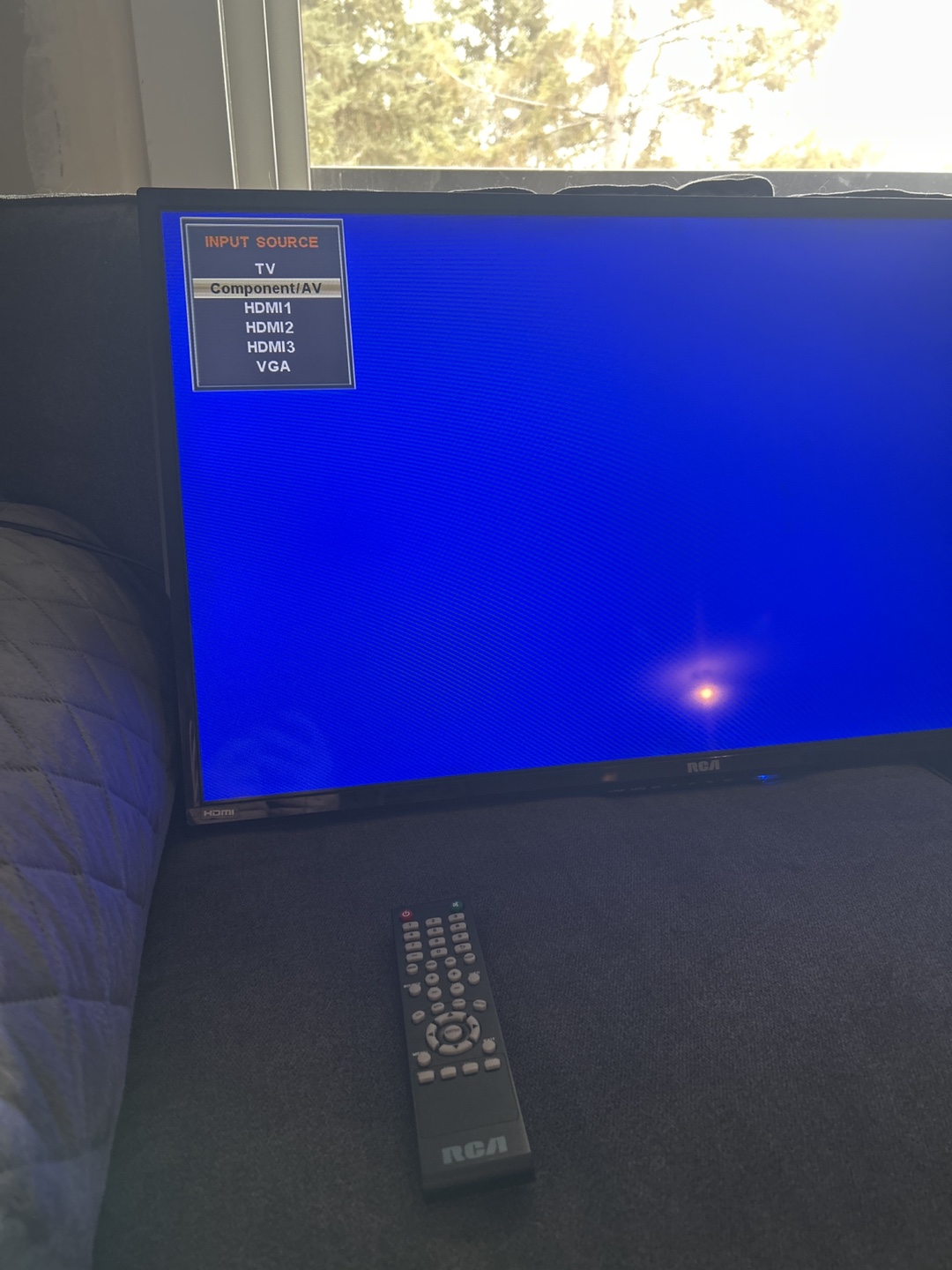 RCA 32-inch HDTV - photo 2