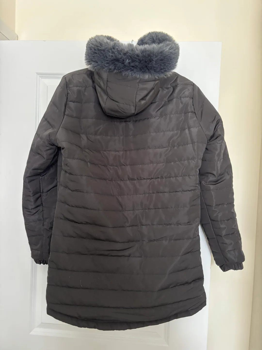 Brand New Women’s Reversible Light Jacket Size M image indicator(2)