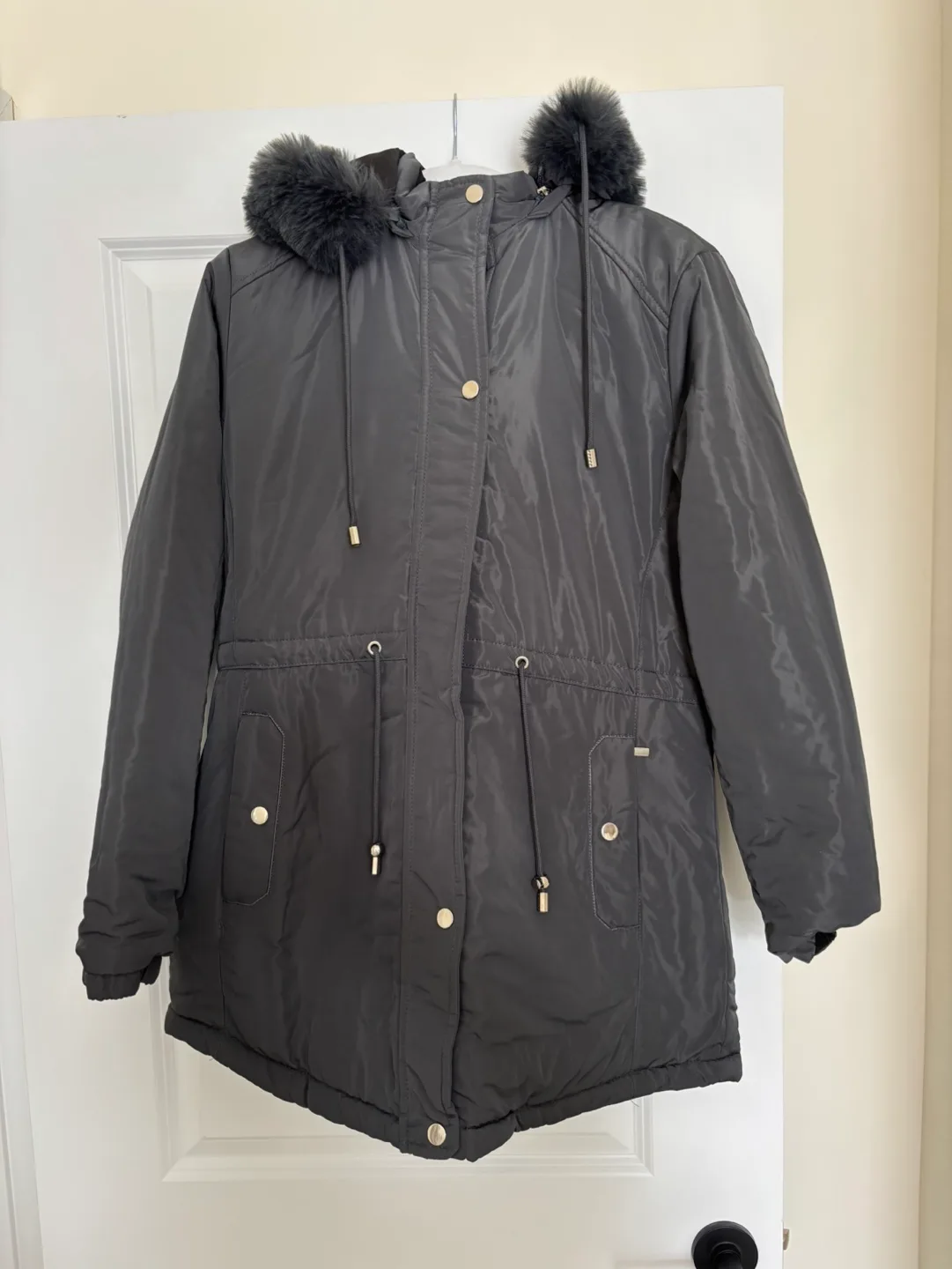 Brand New Women’s Reversible Light Jacket Size M image indicator(3)