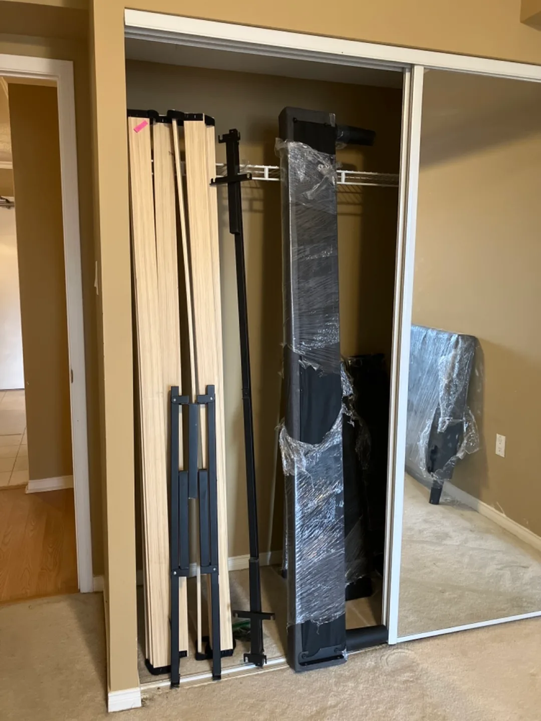 Queen Size Metal Bed Frame with Headboard image indicator(3)