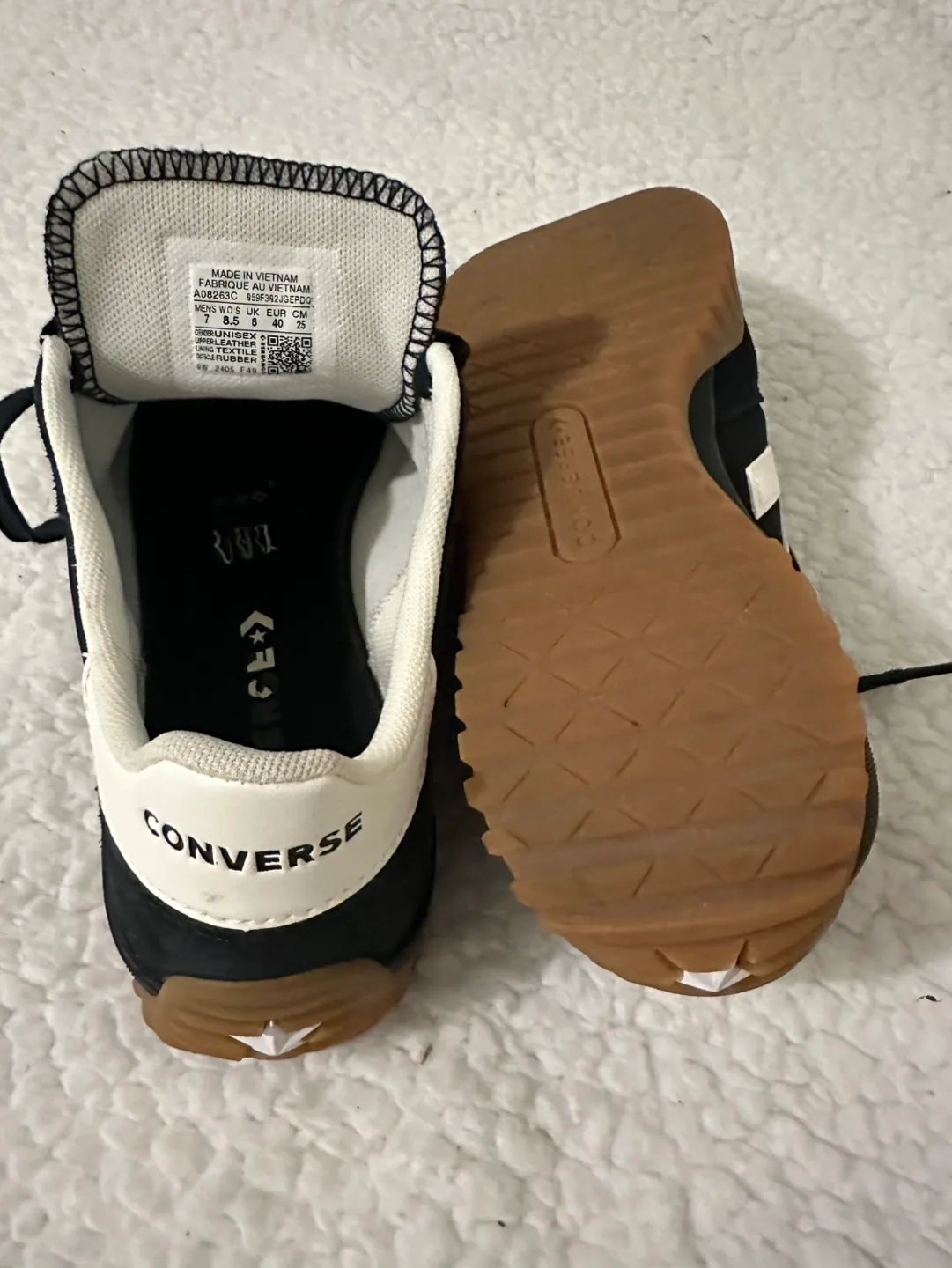 Converse One Star sneakers image indicator(3)