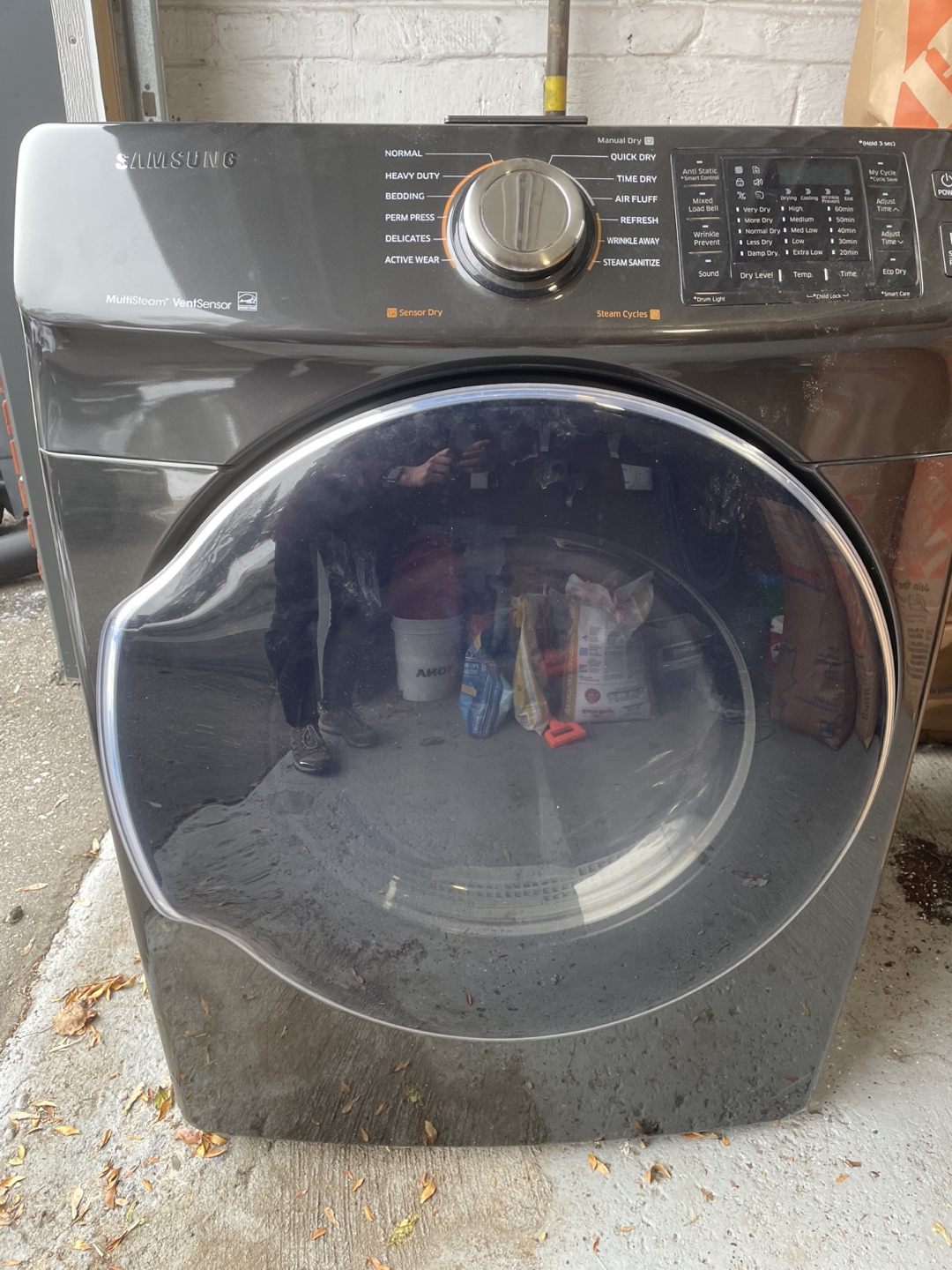 GENTLY USED SAMSUNG DRYER