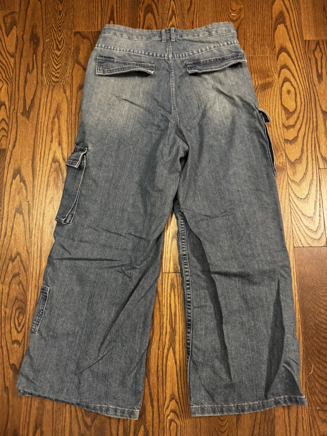 H&M Divided Light Wash Cargo Jeans - photo 3