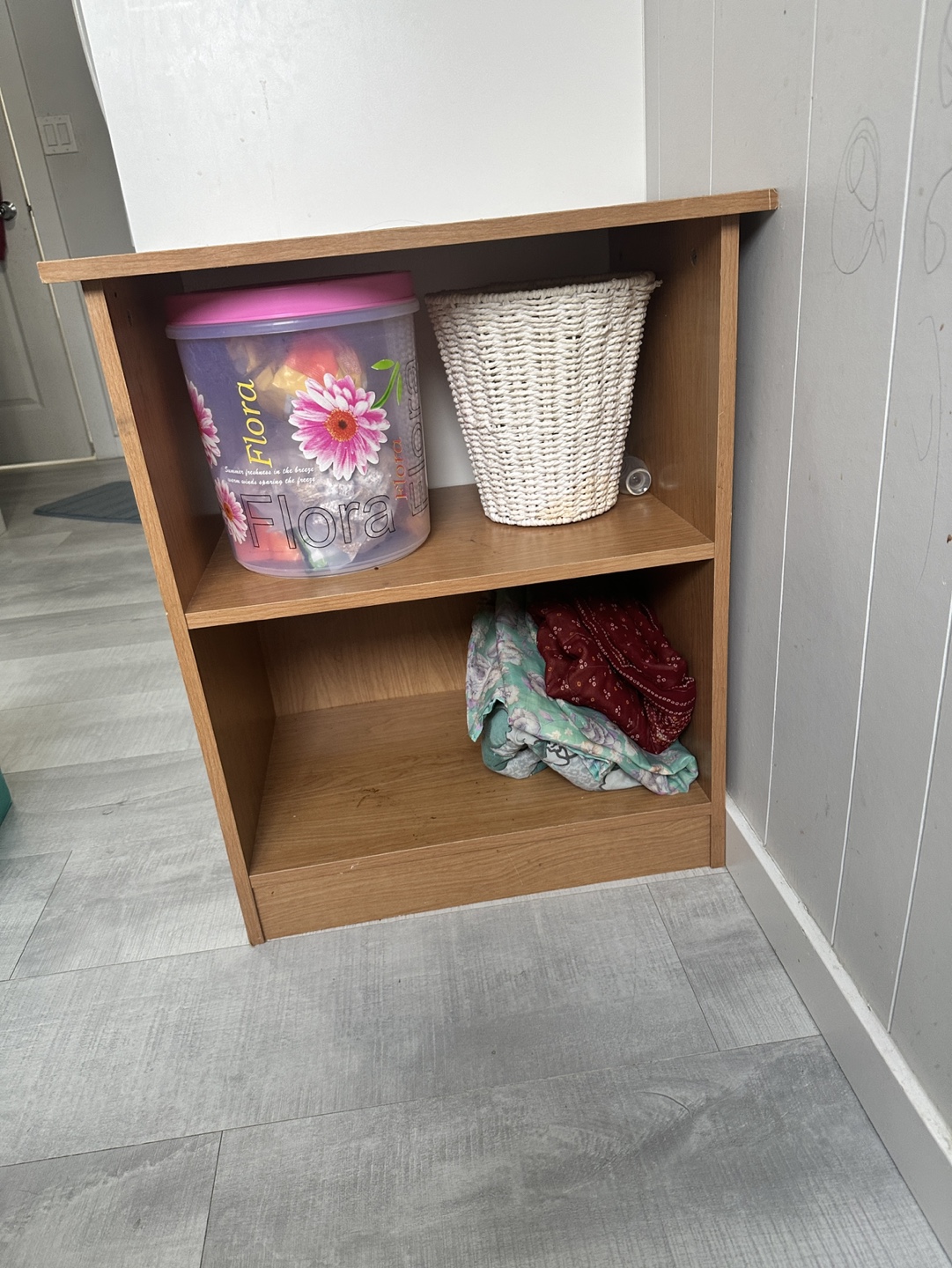 Two-shelf wooden storage unit - photo 3
