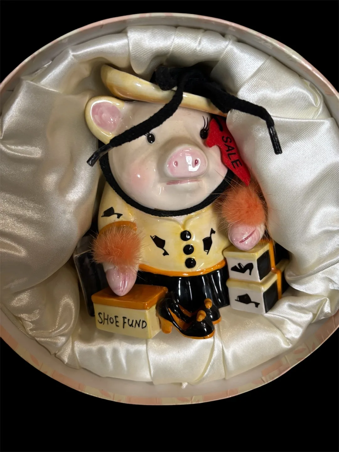 Collectible Piggy Bank Figurine 🏈 image indicator(3)