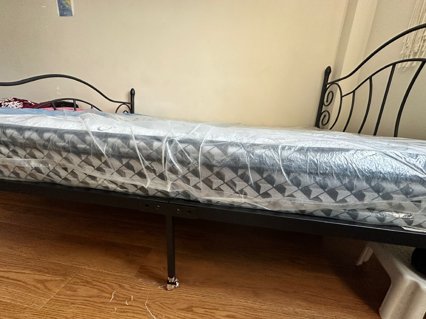 New Double Mattress and Metal Frame - photo 2