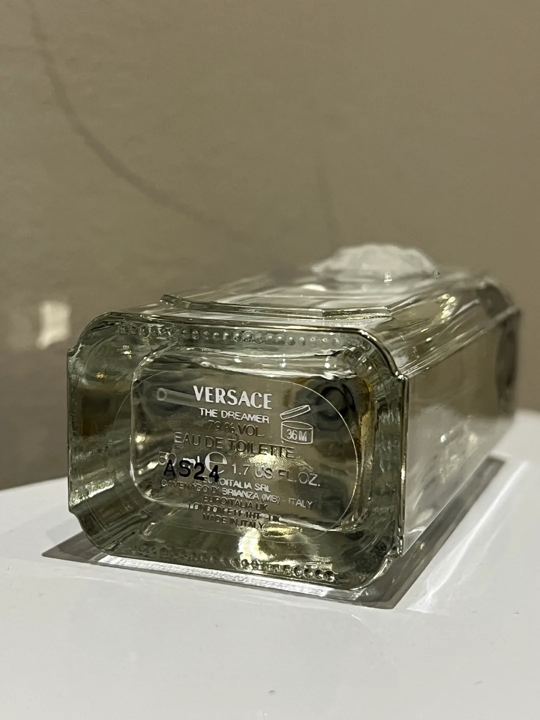 Versace The Dreamer 50ml | Fragrance Cologne Perfume image indicator(3)