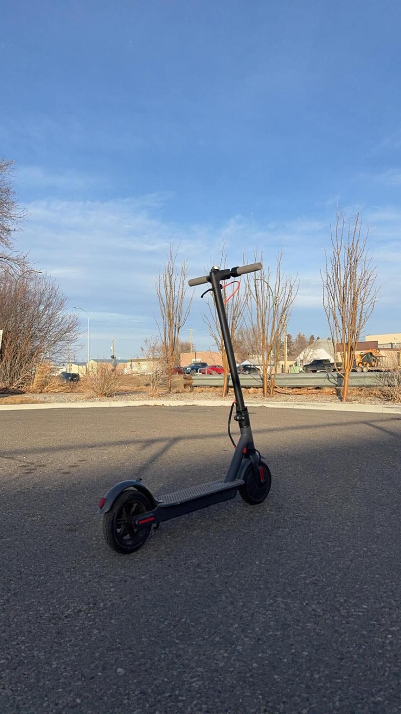 Xiaomi Electric Scooter - Excellent Condition