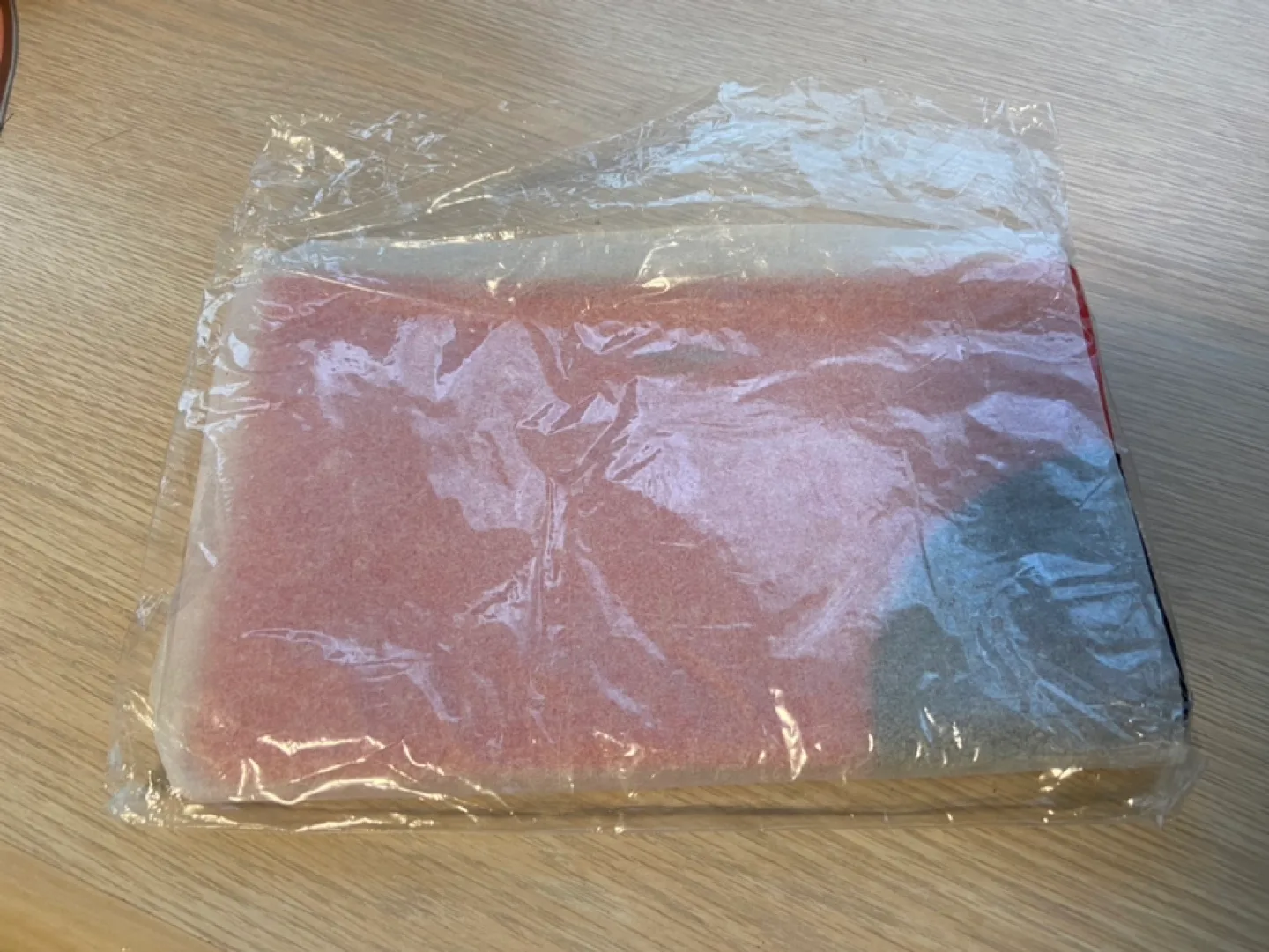 NEW Shiseido Ginza Tokyo Red Cosmetic Pouch 🏈 image indicator(2)