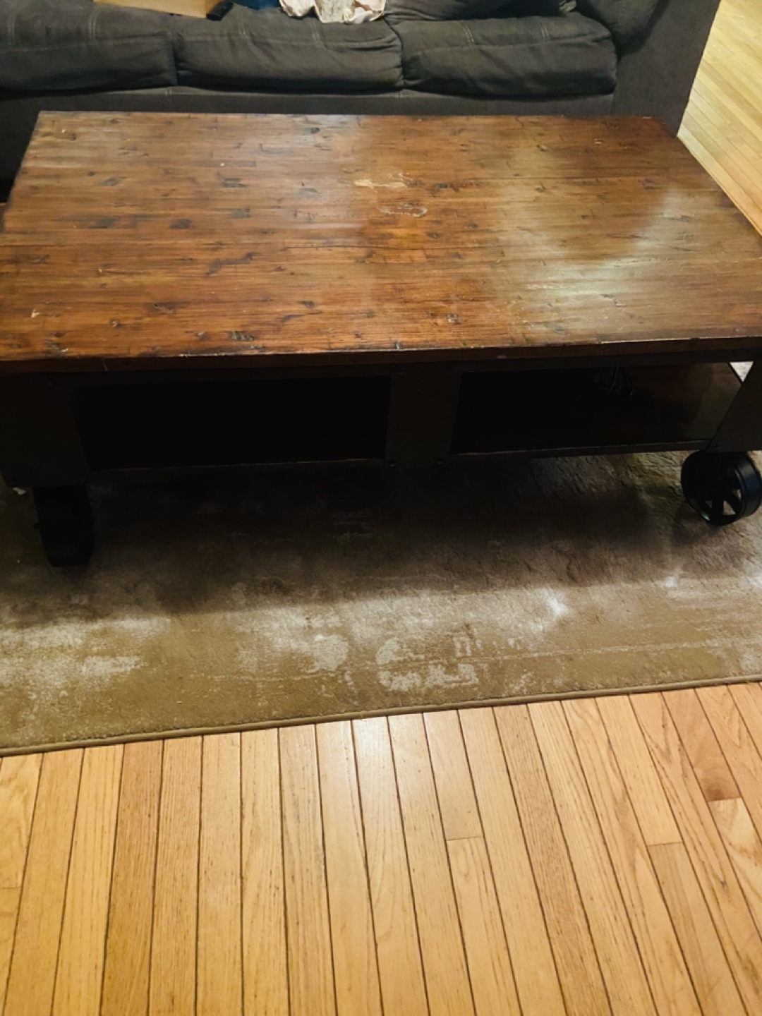 Industrial Style Coffee Table with Wheels - photo 4
