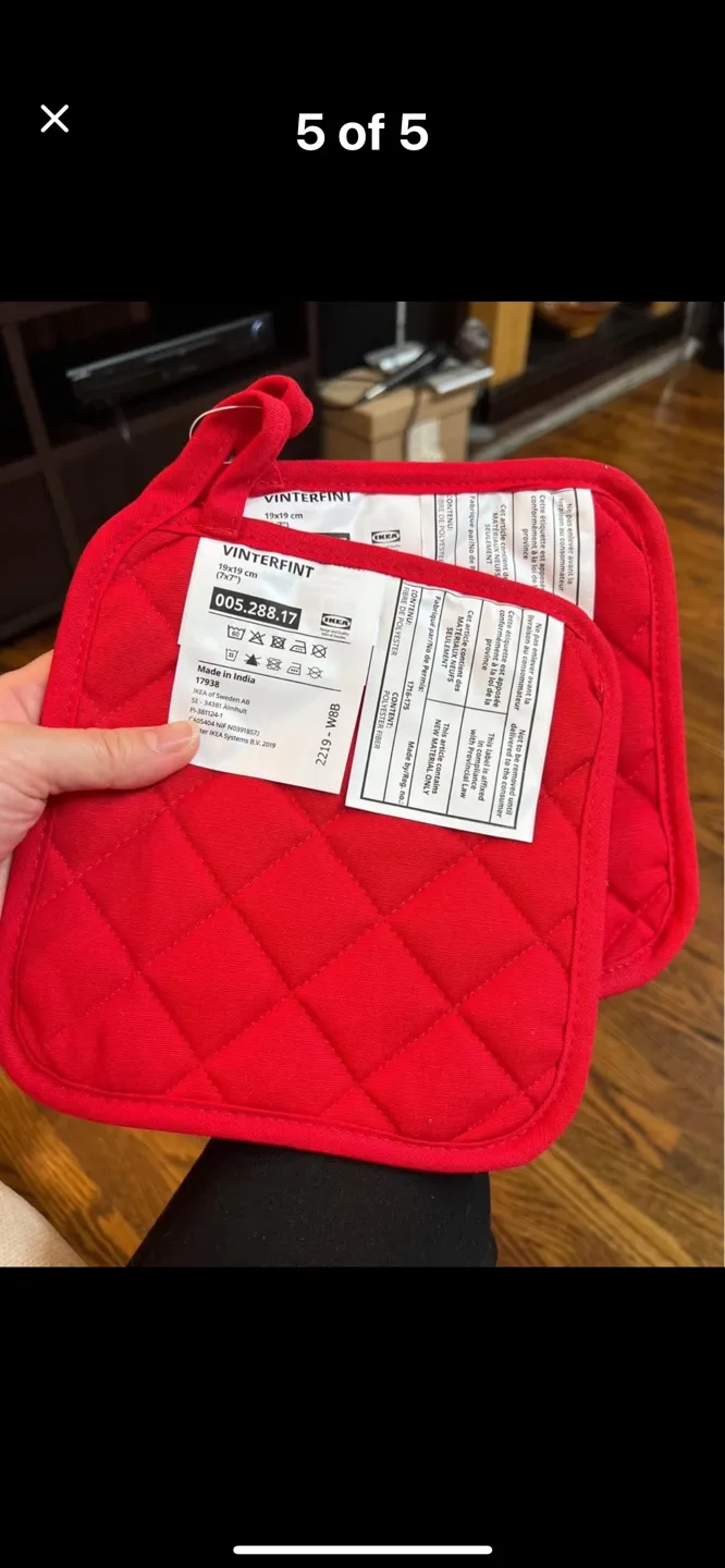 🏈 IKEA VINTERFINT Red Kitchen Set: Apron, Pot Holders & Tray image indicator(5)