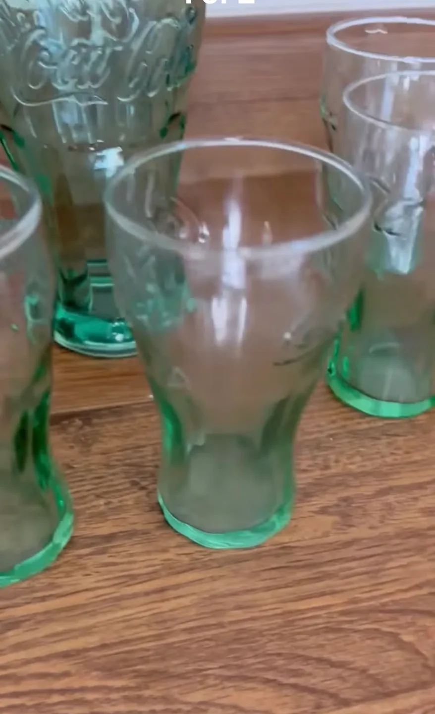 🏈 Coca-Cola Glassware Set - 6 glasses and 1 mug image indicator(3)