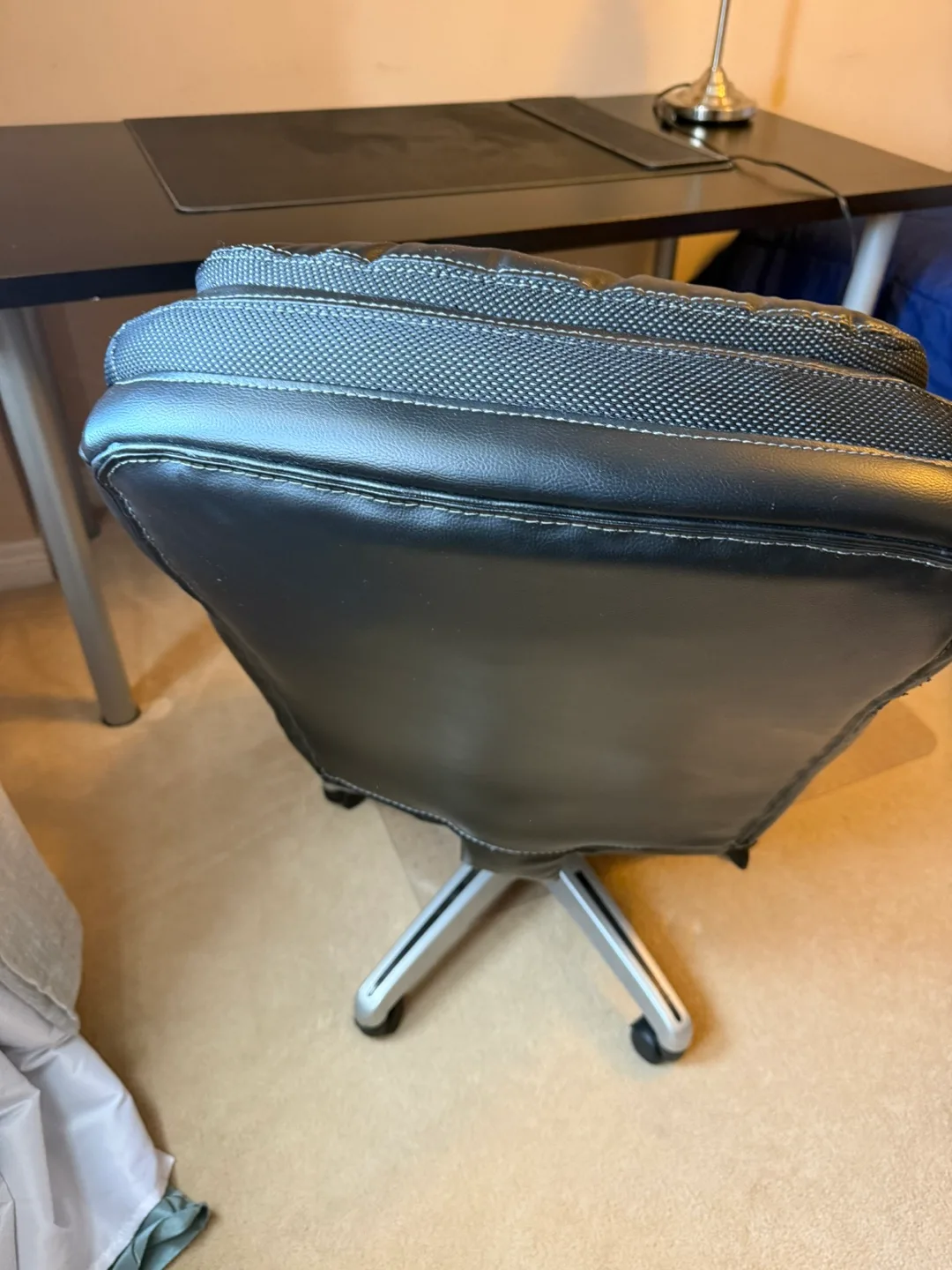 Office Chair image indicator(3)