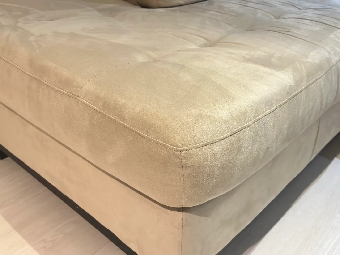 Beige Sectional leather Sofa image indicator(2)