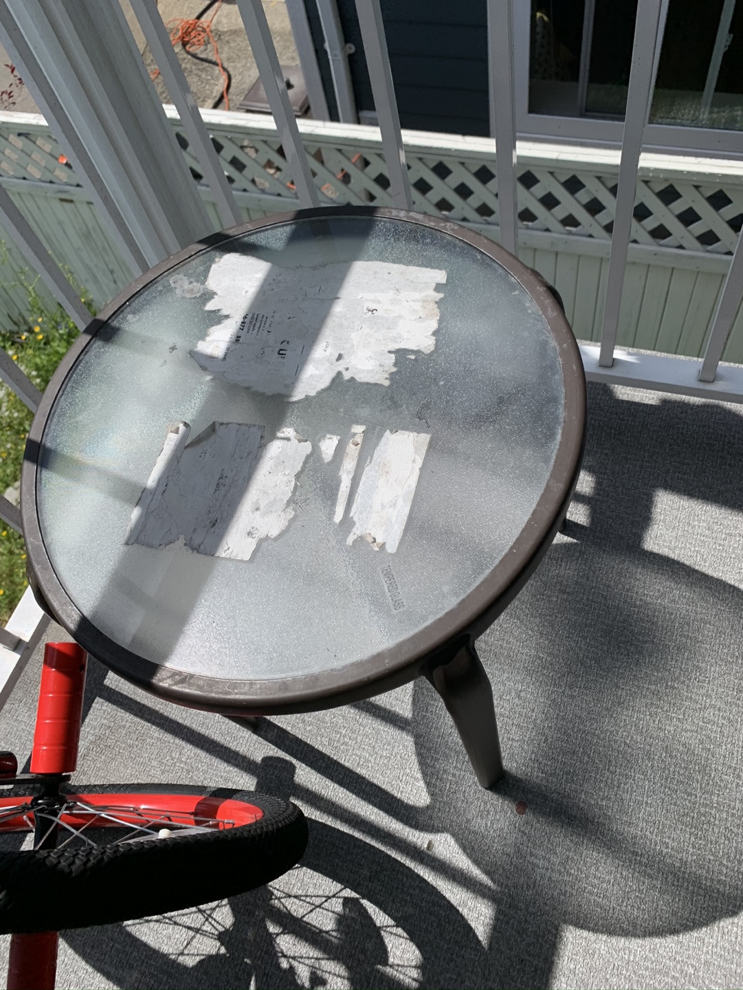 Pair of Outdoor Patio Chairs with Glass Top Side Table - photo 4