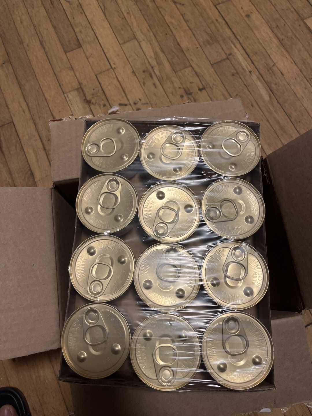 Royal Canin Spayed/Neutered Cat Food - 12 cans - photo 3