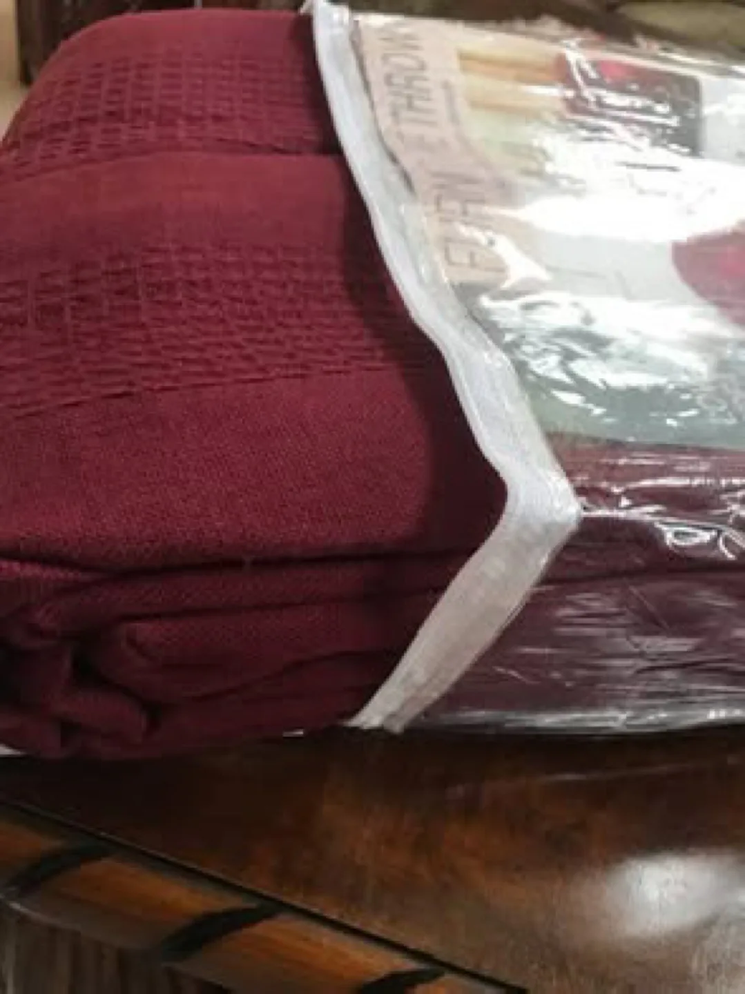 New couch throw image indicator(4)