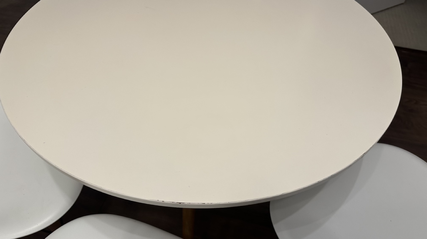 White Round Table and Four Chairs Set - photo 2