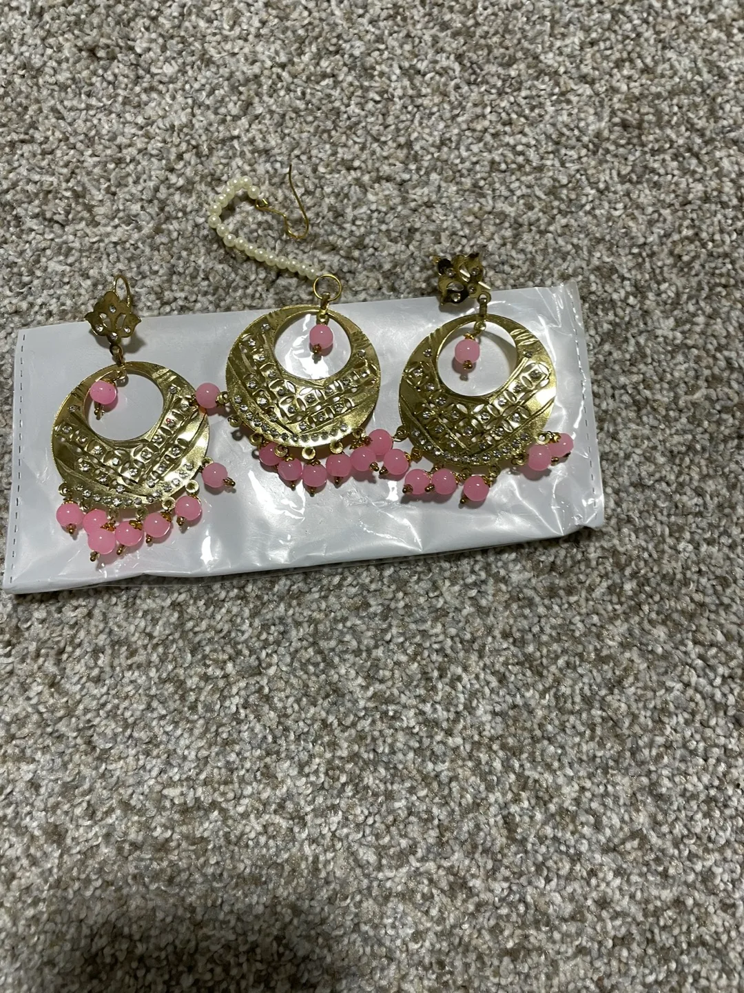 Gold-Tone Indian Jewellery Sets image indicator(3)