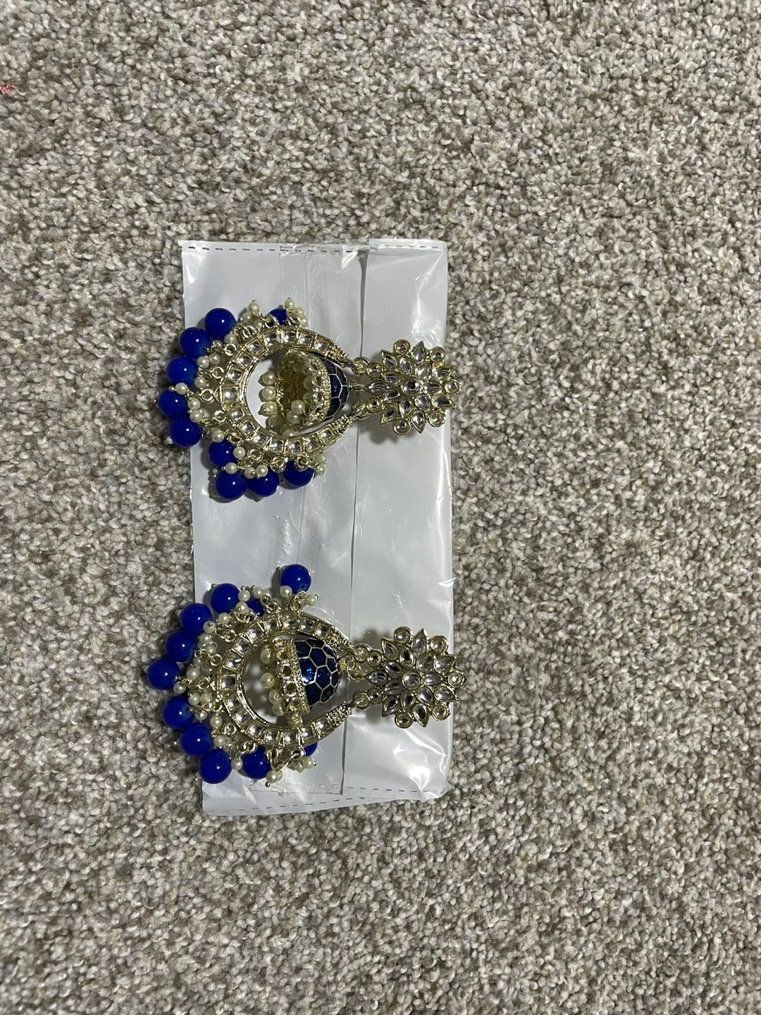 Gold-Tone Indian Jewellery Sets image indicator(7)