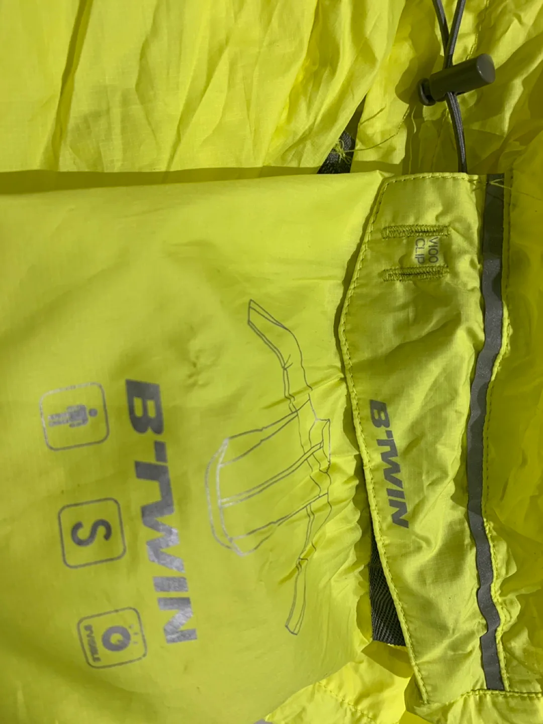 B'Twin Cycling Jacket - Neon Yellow image indicator(4)