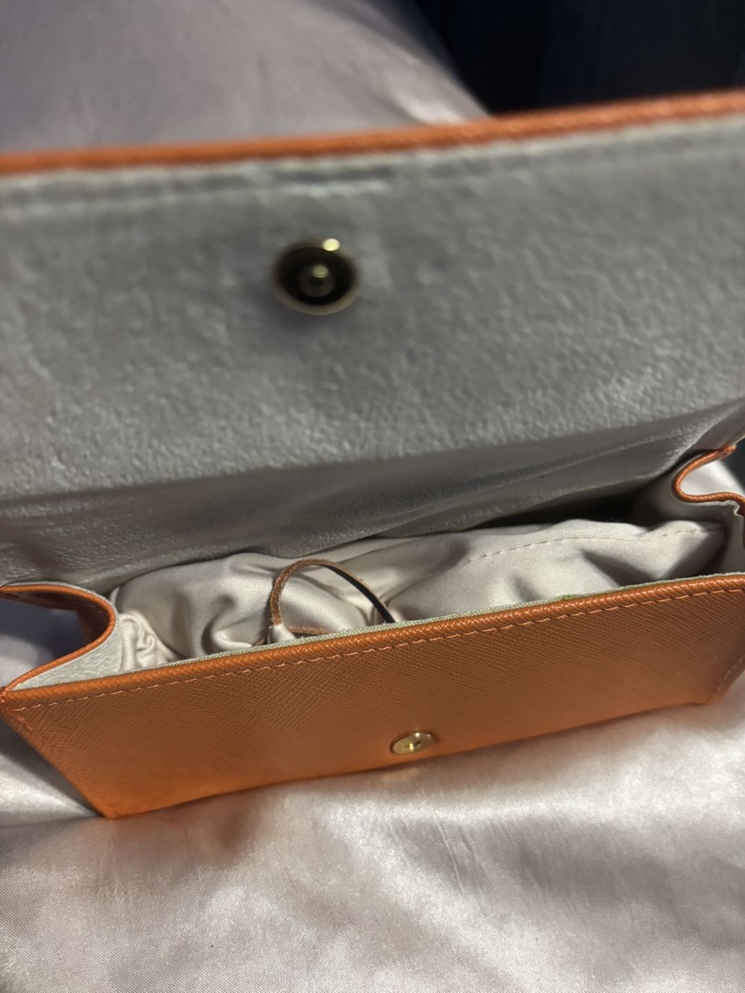 Tory Burch Sunglasses with Case - photo 4