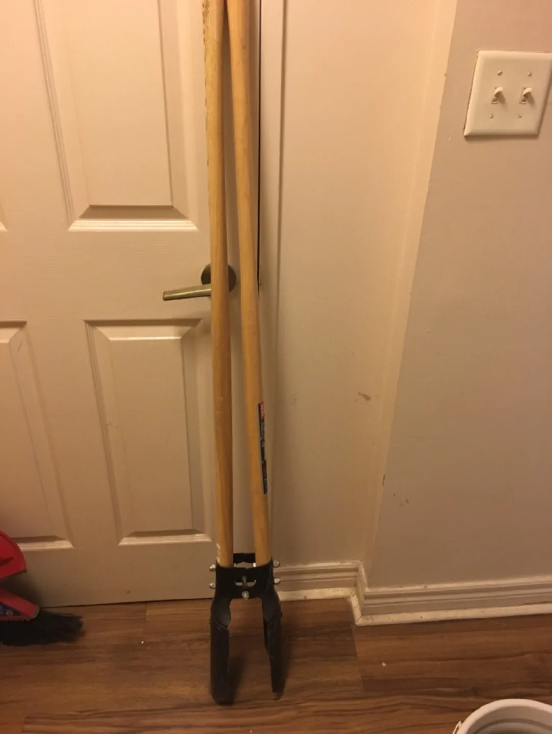 Garant Post Hole Digger image indicator(4)