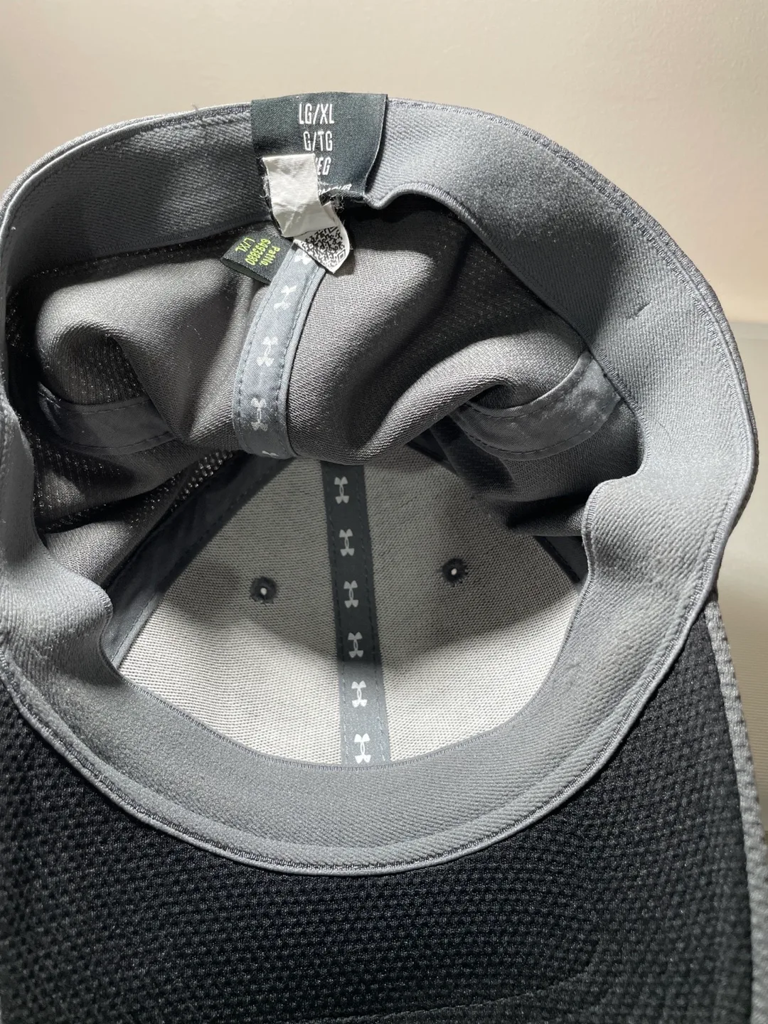 Under Armour Grey Baseball Cap - LG/XL 🏈 image indicator(2)